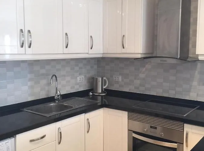 Grande En Playa La Pinta Puerto Colon * Costa Adeje (Tenerife)